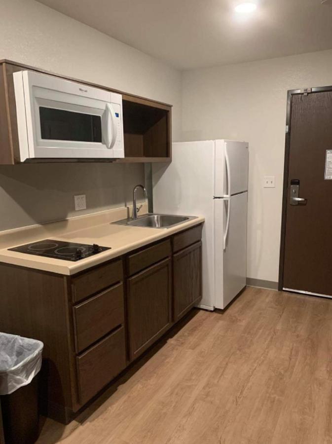 Woodspring Suites Columbus Urbancrest Гроув Сити Екстериор снимка