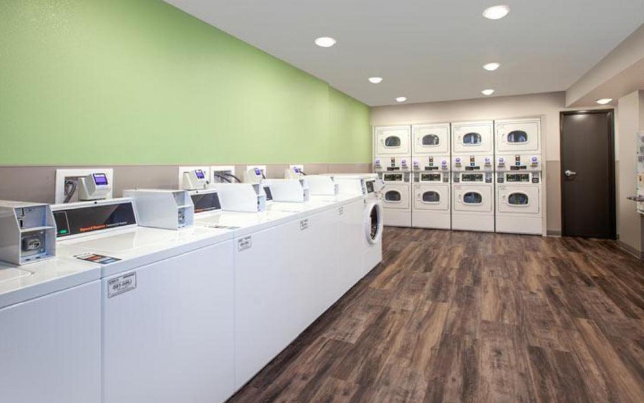 Woodspring Suites Columbus Urbancrest Гроув Сити Екстериор снимка