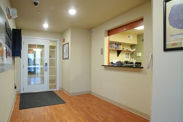 Woodspring Suites Columbus Urbancrest Гроув Сити Интериор снимка