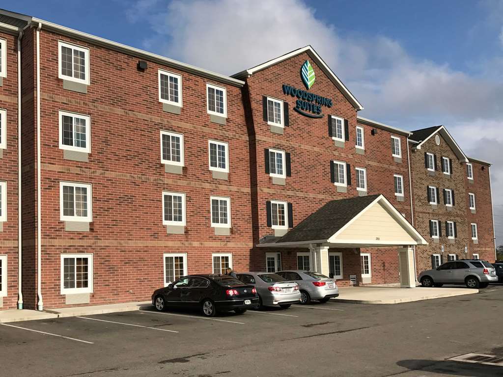 Woodspring Suites Columbus Urbancrest Гроув Сити Екстериор снимка